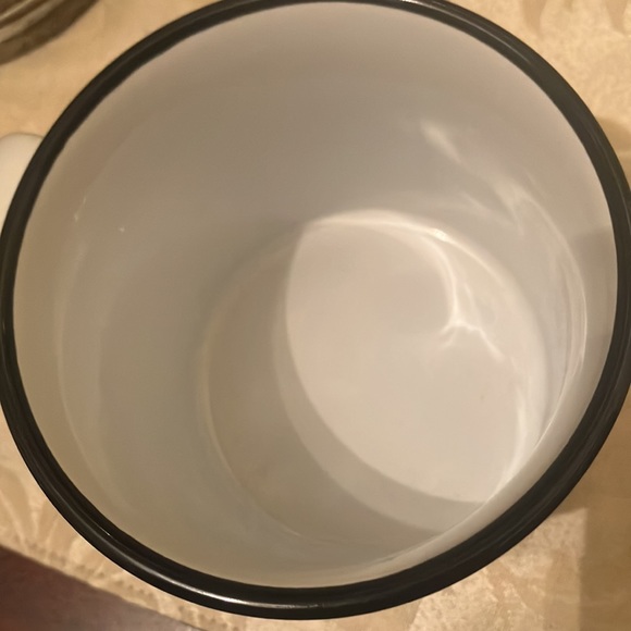 Hello Kitty x The Crème Shop beauty bundle NWT - Picture 6 of 17